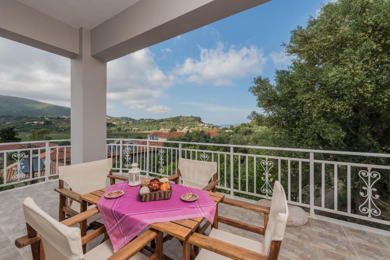 Domus Lukas Apartments Μαραθιάς Εξωτερικό φωτογραφία